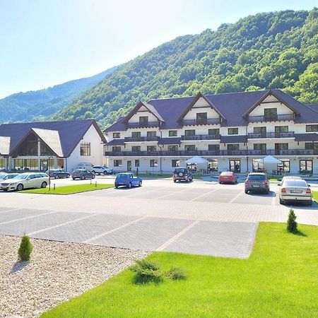Nedei Hotel&Spa Transalpina Martinie Εξωτερικό φωτογραφία