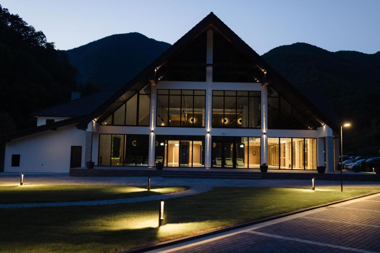 Nedei Hotel&Spa Transalpina Martinie Εξωτερικό φωτογραφία