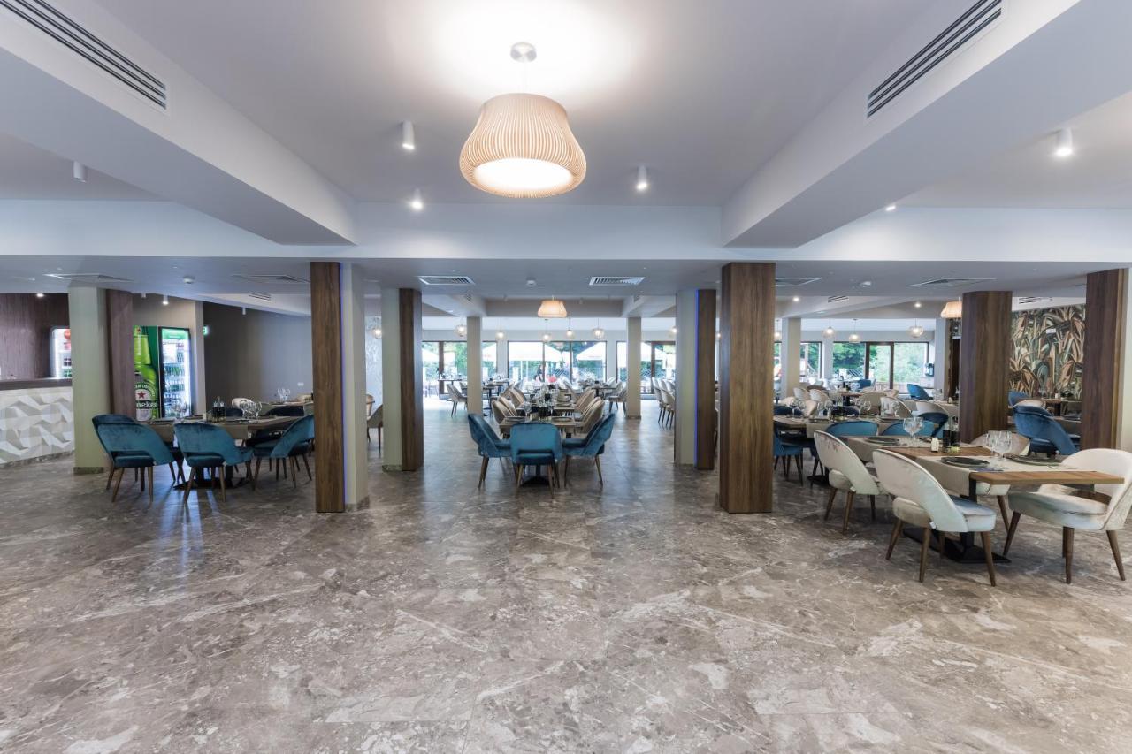 Nedei Hotel&Spa Transalpina Martinie Εξωτερικό φωτογραφία