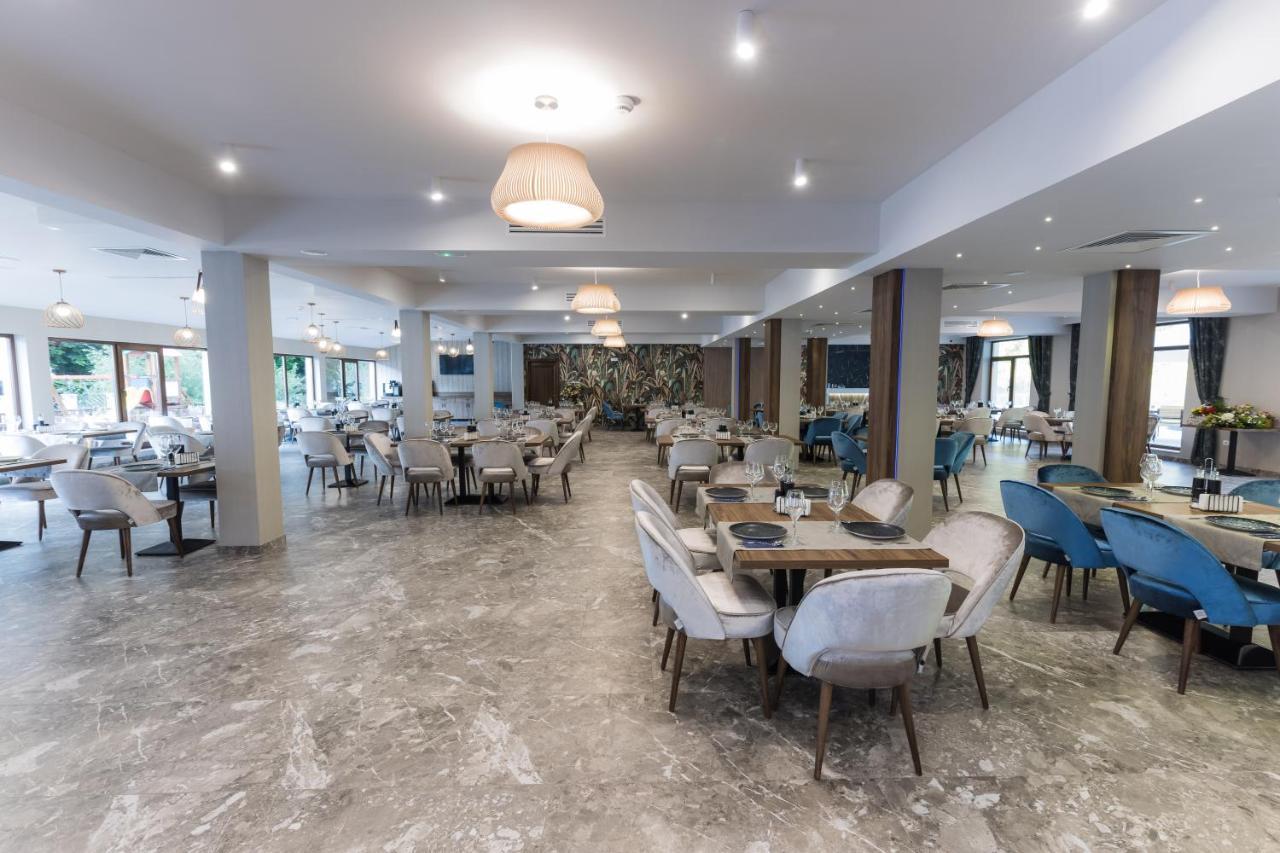 Nedei Hotel&Spa Transalpina Martinie Εξωτερικό φωτογραφία